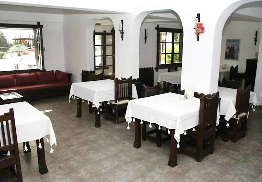 Sunny Garden Nilufer Hotel Turgutreis 3*,