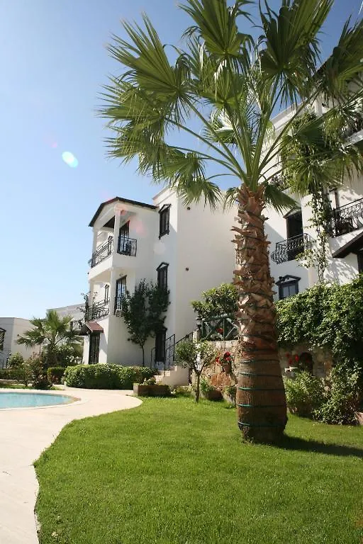Sunny Garden Nilufer Hotel Turgutreis 3*,