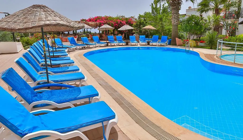 Sunny Garden Nilufer Hotel Turgutreis