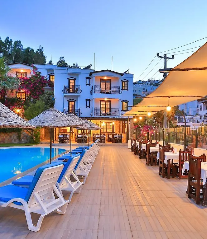 Sunny Garden Nilufer Hotel Turgutreis 3*,  Türkiye